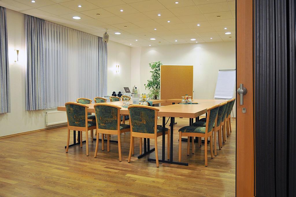 Hotel Friesen Werdau Exteriör bild